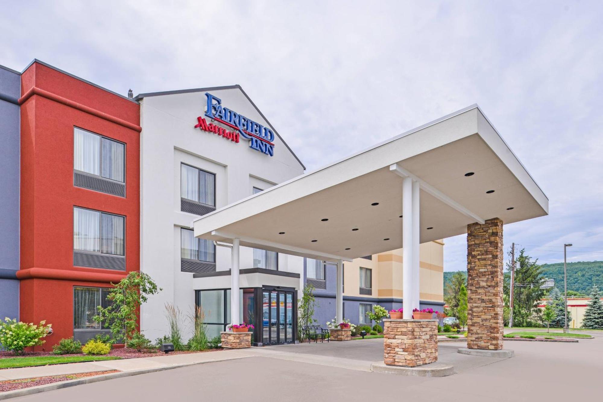 Fairfield Inn Corning Riverside Exteriör bild